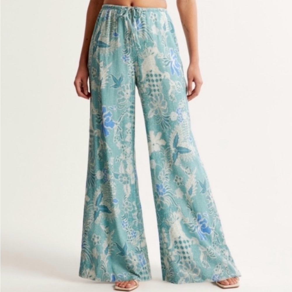 Abercrombie & Fitch Women's Teal Printed Wide-Leg Pants